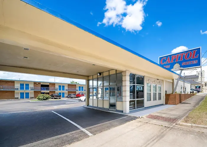 Capitol Inn And Suites
